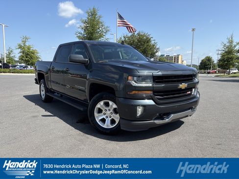 Used 2018 Chevrolet Silverado 1500 LT w/ All Star Edition AWD/4WD image 1