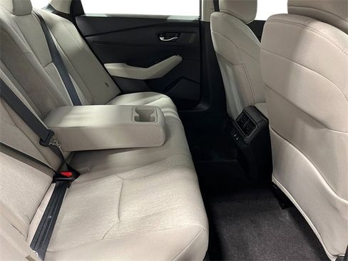 New 2025 Honda Accord SE image 27
