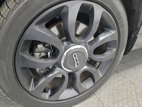 Used 2018 FIAT 500L Lounge w/ Graphite Edition FWD image 31