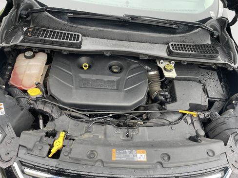 Used 2013 Ford Escape Titanium w/ Class II Trailer Tow Pkg image 17