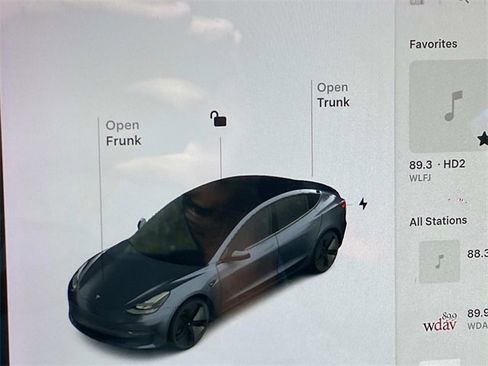 Used 2021 Tesla Model 3 Long Range image 15