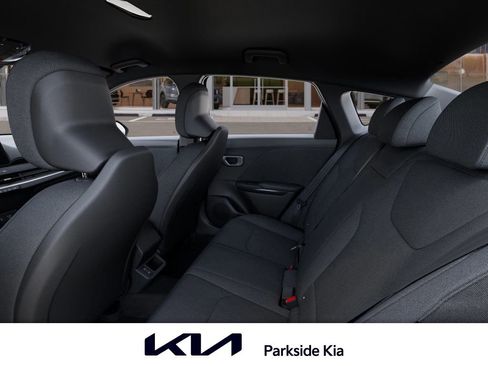 New 2026 Kia K4 LXS image 18
