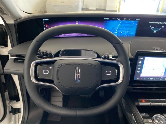 New 2026 Lincoln Nautilus Reserve AWD/4WD image 18