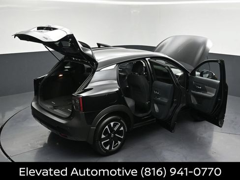 Certified 2026 Nissan Kicks SV w/ Cold Weather Package AWD/4WD image 30