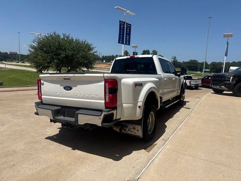 Used 2024 Ford F350 Lariat w/ FX4 Off-Road Package AWD/4WD image 8