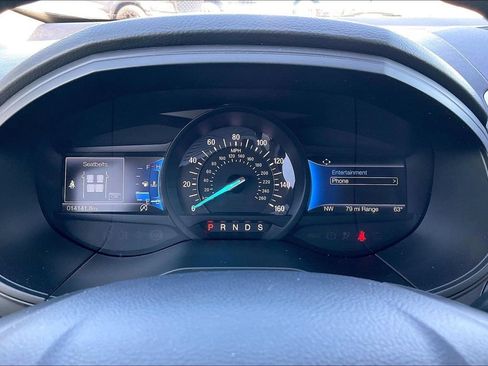 Certified 2022 Ford Edge SE image 12