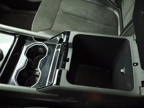 Used 2023 Jeep Grand Cherokee L Laredo image 46