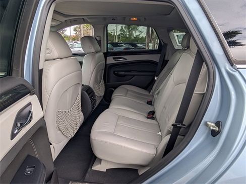 Used 2014 Cadillac SRX Luxury image 6