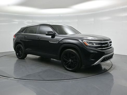 Used 2023 Volkswagen Atlas Cross Sport SE w/ Black Wheel Package AWD/4WD image 23