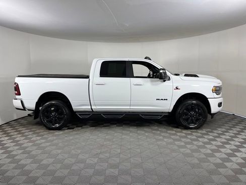 Used 2023 RAM 2500 Laramie AWD/4WD image 8