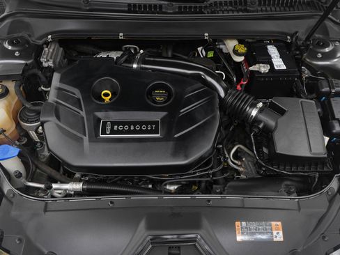 Used 2016 Lincoln MKZ AWD image 30