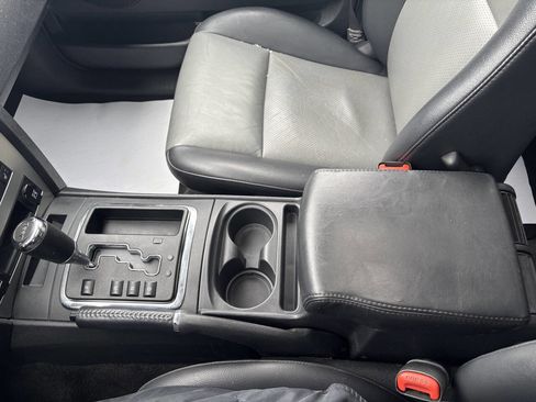 Used 2009 Jeep Grand Cherokee Laredo image 26