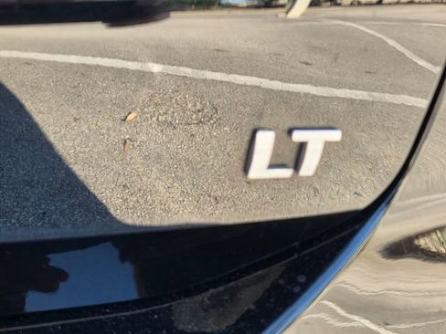 Certified 2023 Chevrolet Equinox LT FWD image 19