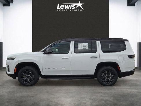 New 2026 Jeep Grand Wagoneer 4WD image 2