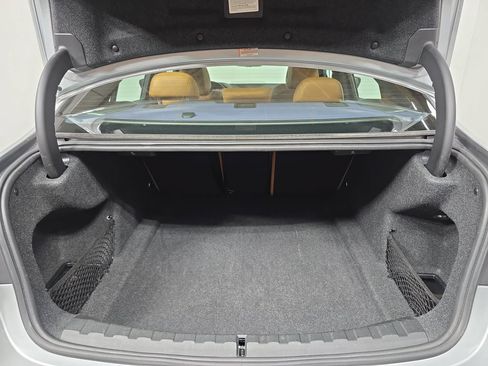 Used 2019 BMW 330i Sedan w/ Premium Package RWD image 25