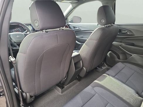 New 2026 Chevrolet Trax RS image 15