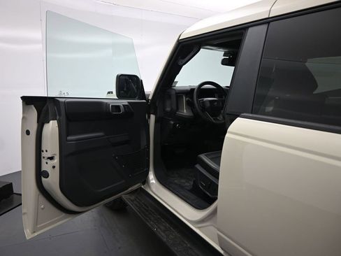 New 2026 Ford Bronco Outer Banks AWD/4WD image 8