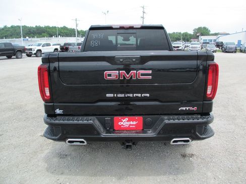 New 2026 GMC Sierra 1500 AT4 w/ AT4 Premium Package AWD/4WD image 6