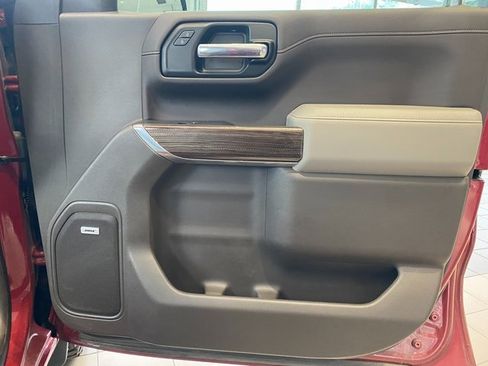 Certified 2020 Chevrolet Silverado 1500 RST image 11