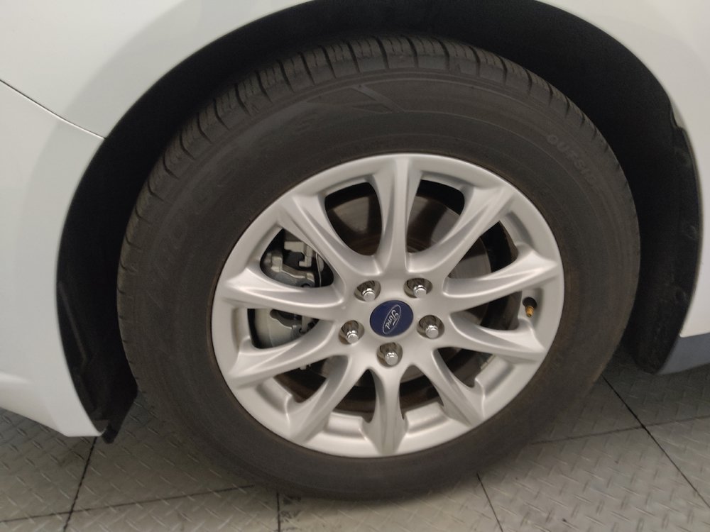 Used 2018 Ford Fusion S FWD image 31