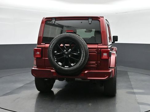 Used 2021 Jeep Wrangler Unlimited Sahara image 6