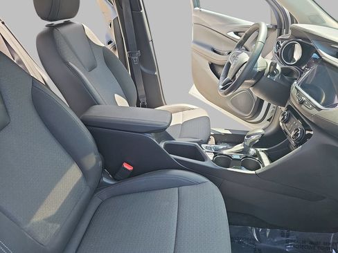 Used 2023 Buick Encore GX Preferred w/ Cold Weather Comfort Package AWD/4WD image 13