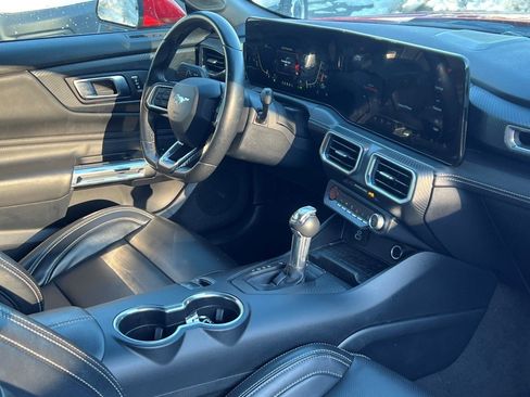 Used 2024 Ford Mustang Premium image 10