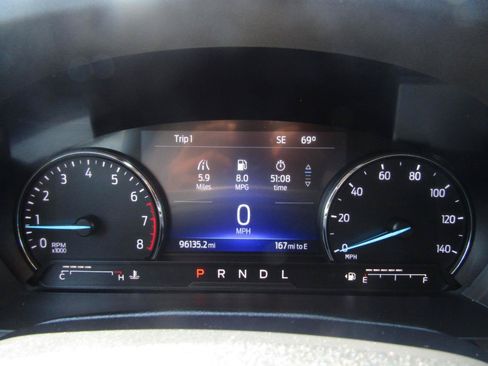 Used 2022 Ford Explorer XLT w/ Class IV Trailer Tow Package AWD/4WD image 16