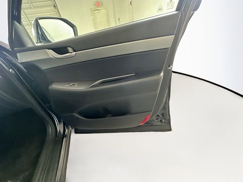 Used 2025 Hyundai Palisade SEL image 34