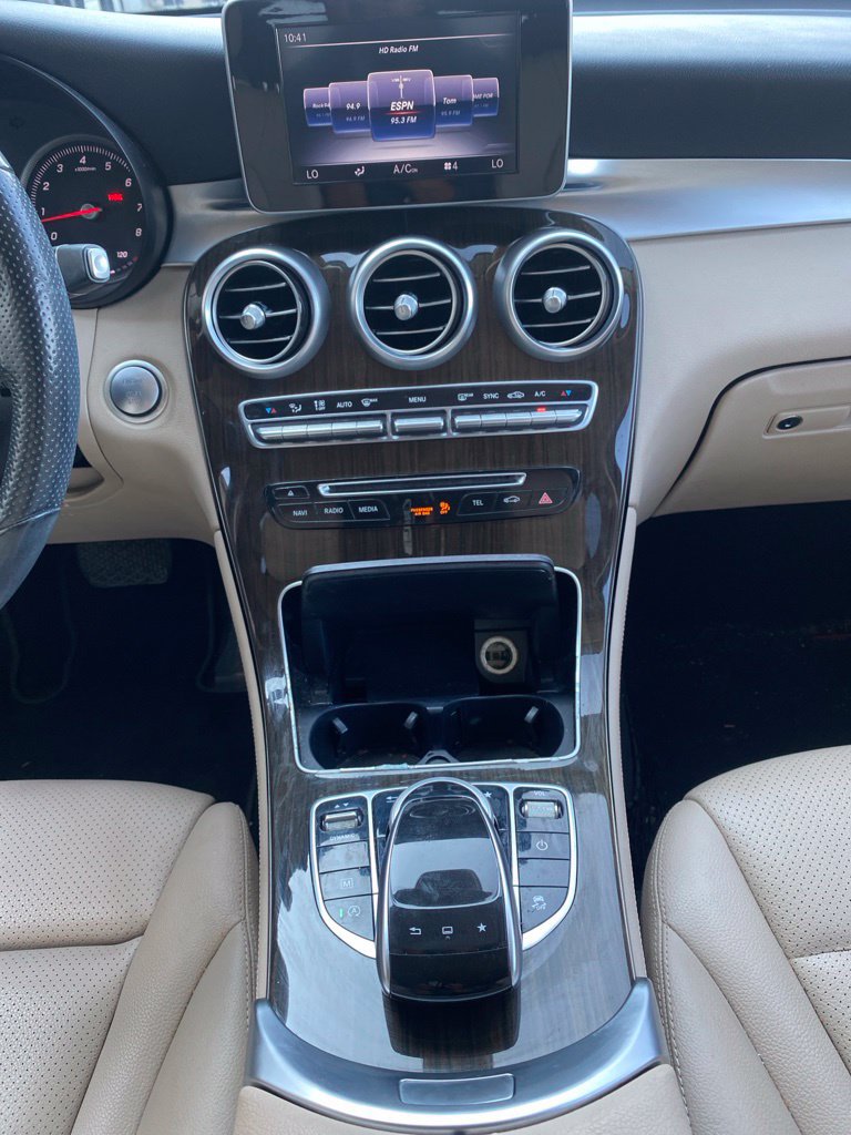 Used 2016 Mercedes-Benz GLC 300 4MATIC image 18