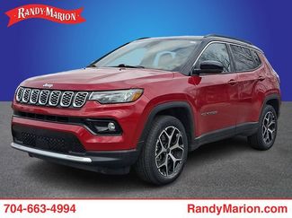 Used 2025 Jeep Compass Limited video 1