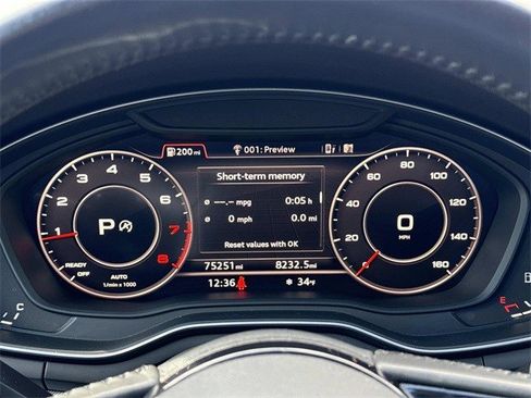 Used 2017 Audi A4 2.0T Premium Plus image 28