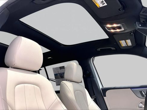 Certified 2023 Mercedes-Benz EQB 300 4MATIC w/ Exclusive Package image 13