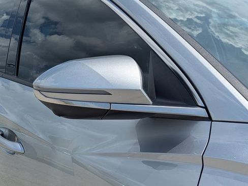 Used 2022 Hyundai Tucson Limited image 10