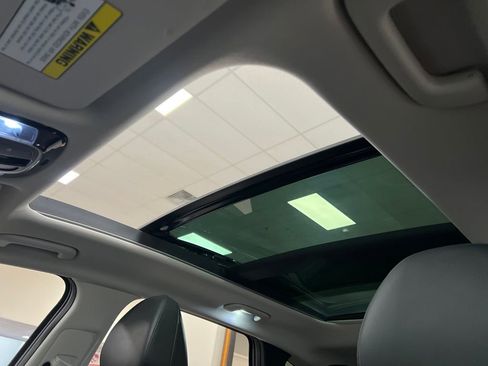 Used 2024 Hyundai Tucson Limited image 23