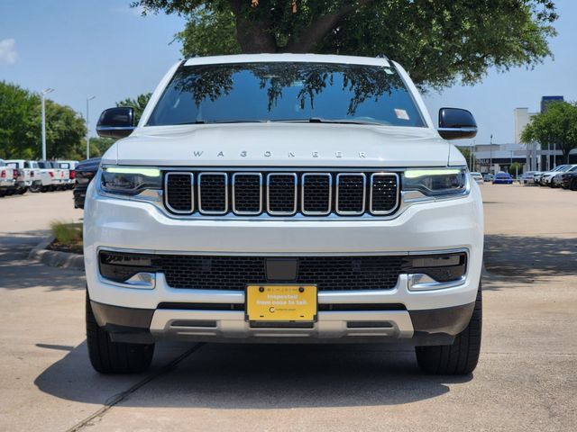Certified 2024 Jeep Wagoneer Series II w/ Flexible Seating Group RWD image 2