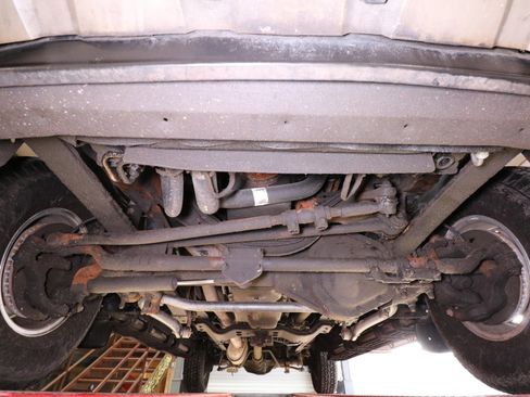 Used 2000 Ford Excursion Limited image 36