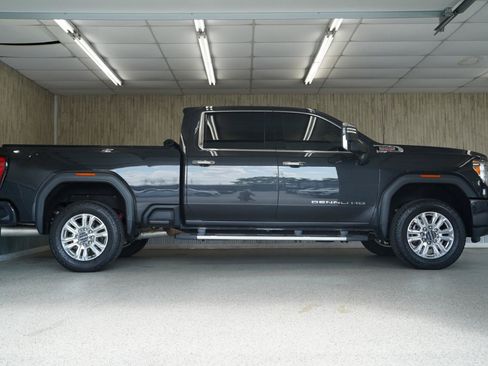Used 2020 GMC Sierra 2500 Denali w/ Denali Ultimate Package AWD/4WD image 6