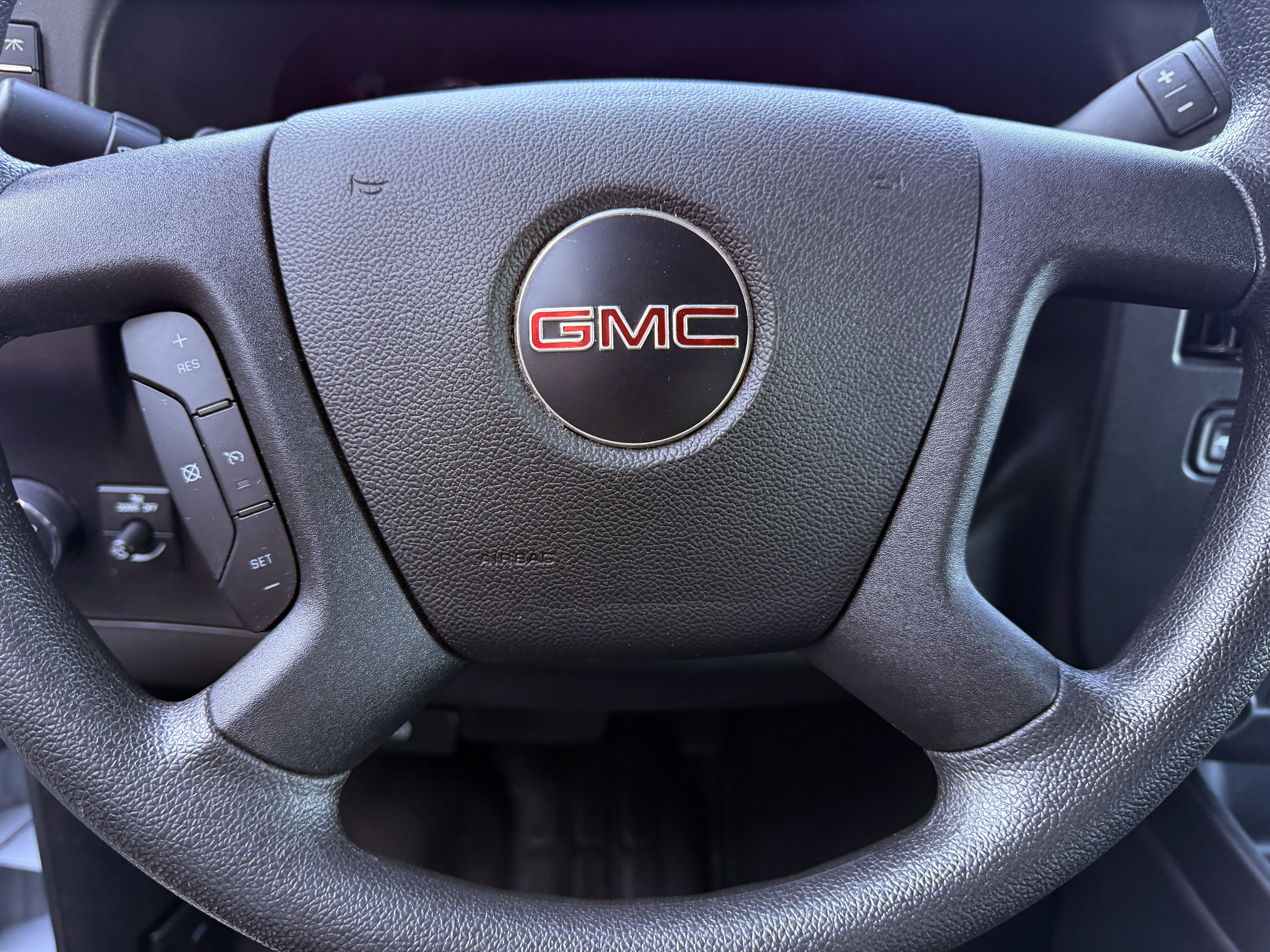 Used 2025 GMC Savana 2500 w/ Driver Convenience Package RWD image 37