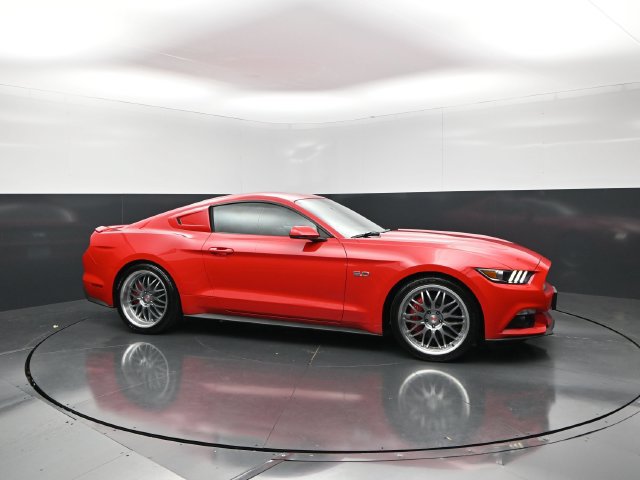 Used 2016 Ford Mustang GT Premium w/ Equipment Group 401A RWD image 6