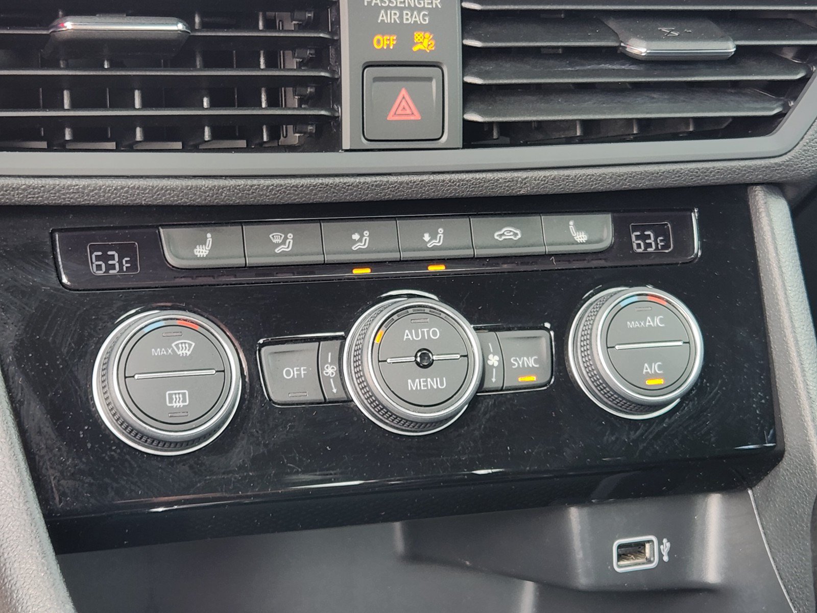 Used 2019 Volkswagen Jetta GLI FWD image 20