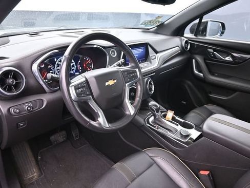 Used 2019 Chevrolet Blazer Premier w/ Sun and Wheels Package AWD/4WD image 21