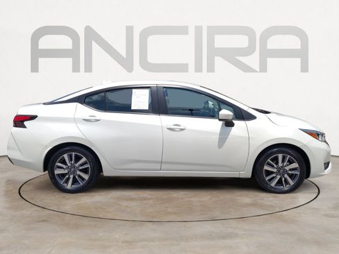 Used 2024 Nissan Versa SV FWD image 12