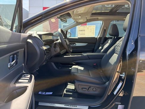 New 2026 Nissan Murano Platinum w/ Cargo Package AWD/4WD image 14