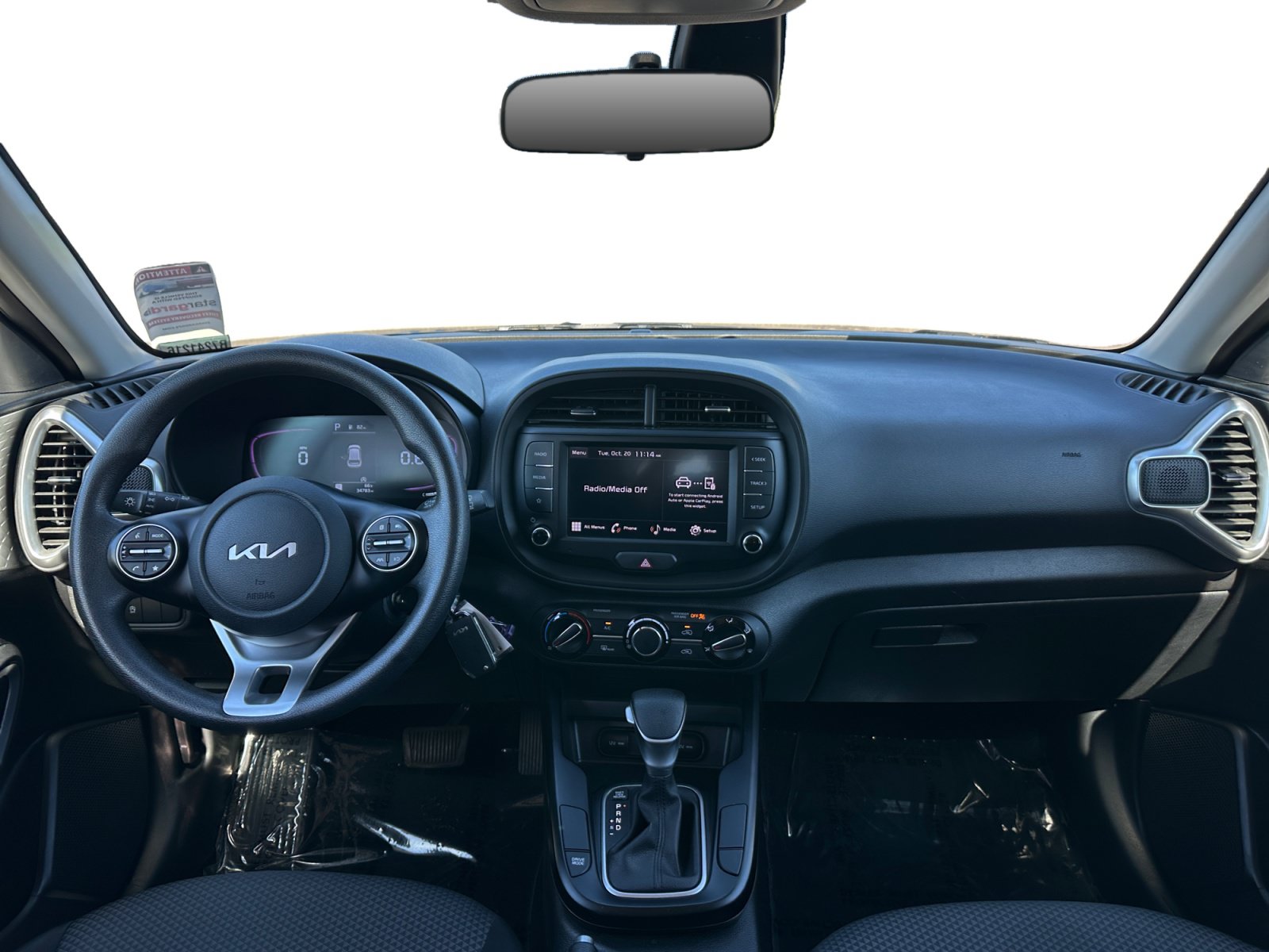 Used 2024 Kia Soul LX w/ LX Technology Package FWD image 11
