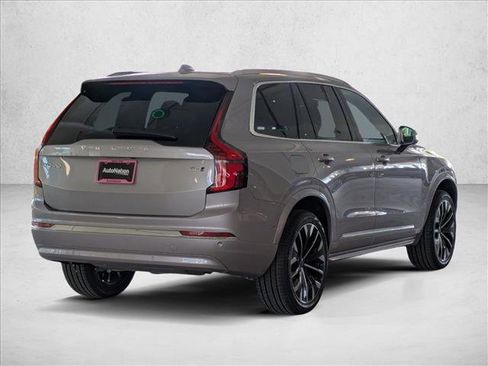Certified 2026 Volvo XC90 B6 Plus w/ Protection Package AWD/4WD image 2