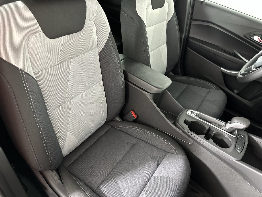 New 2026 Chevrolet Trax LS w/ LS Convenience Package FWD image 26