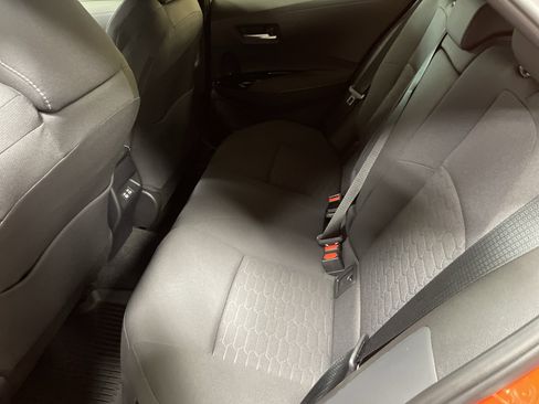 Certified 2025 Toyota Corolla SE image 32