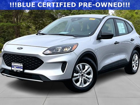 Certified 2020 Ford Escape S image 3