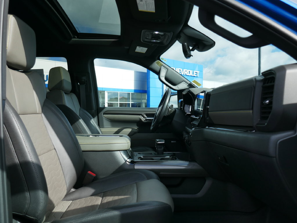 Certified 2022 Chevrolet Silverado 1500 ZR2 w/ Technology Package AWD/4WD image 14